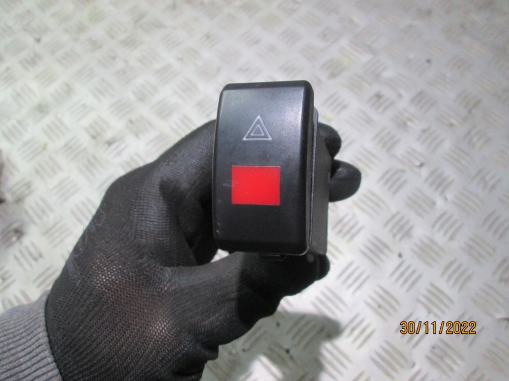 фото №1, Выключатель света аварийных skoda octavia i