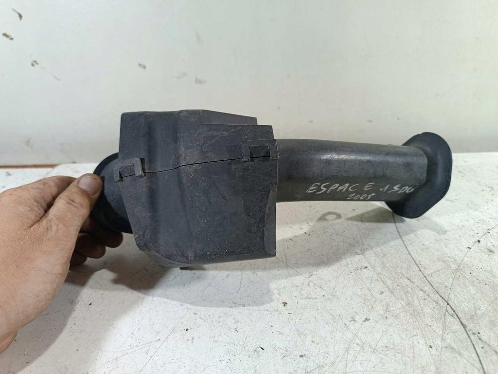 фото №4, Труба воздухозаборник воздуха renault espace iv 1.9 dci 8200289320