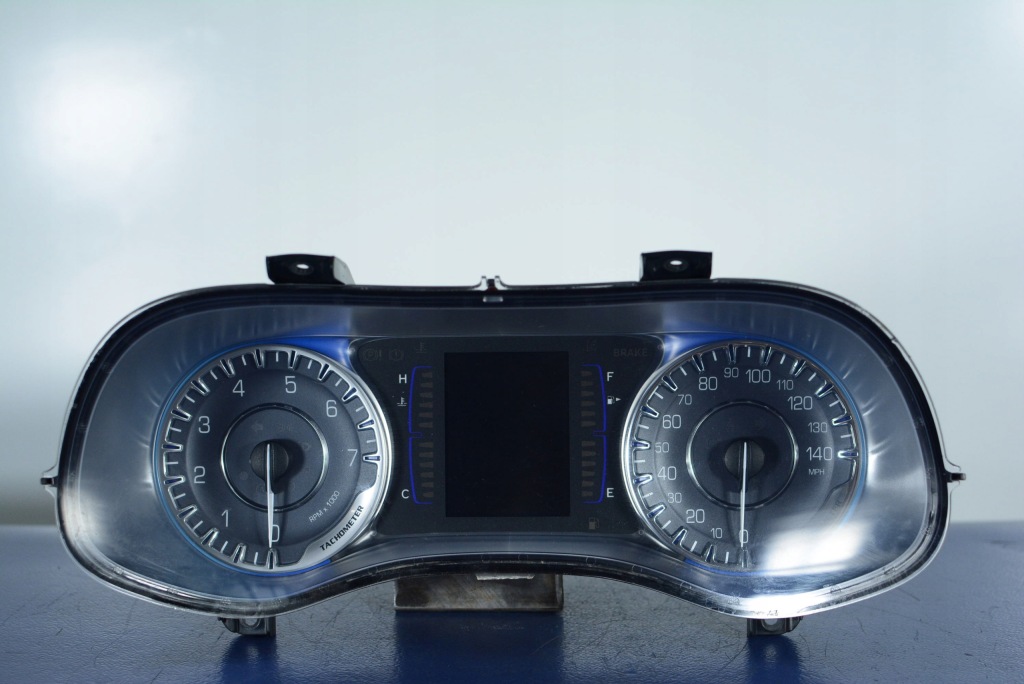 фото №1, Chrysler 200 2.4 лічильник 68105897ai usa