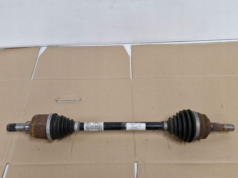 фото №1, Peugeot 2008 ii приводной вал левая 9824878280