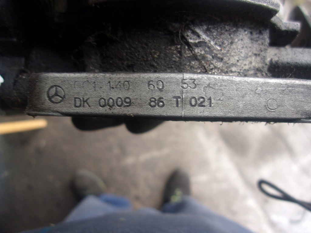 фото №4, Дроссельная заслонка 0011406053 mercedes w126