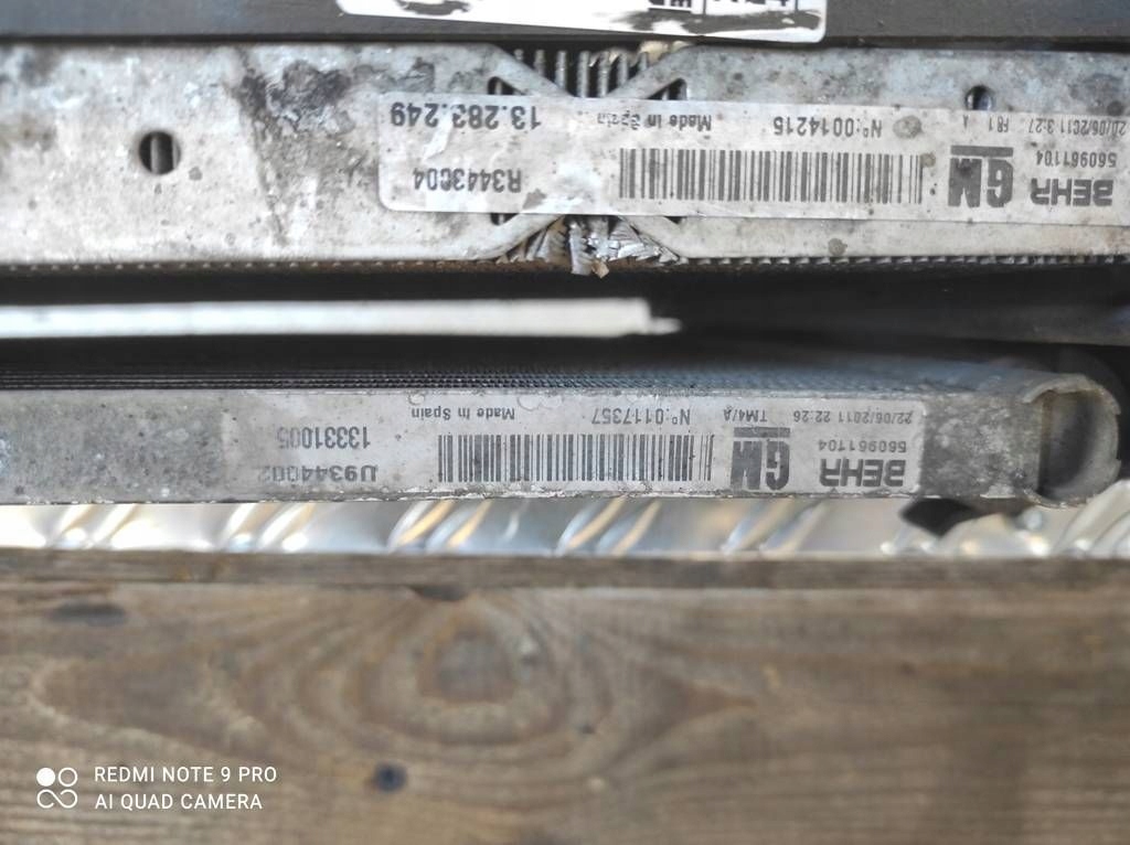 фото №15, Opel meriva b 1.7 радиатор радиатор вентилятор 13330998 13331005 13289249