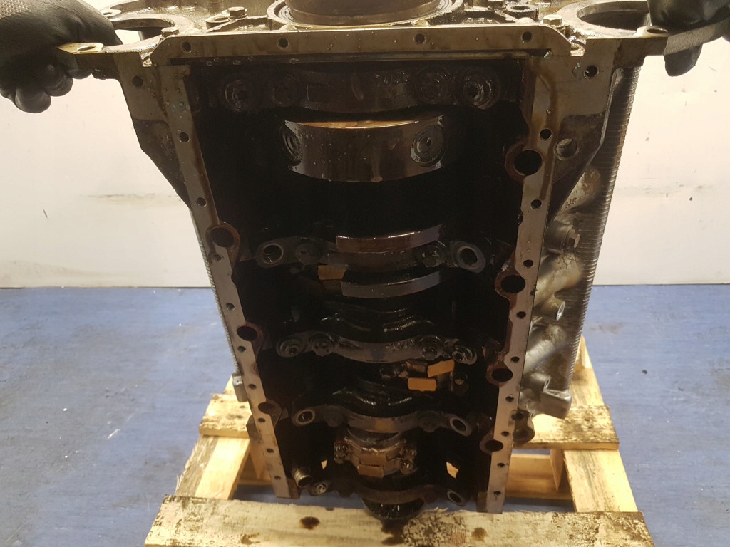 фото №12, Bmw 7 e65 3.6 v8 блок двигателя n62b36a