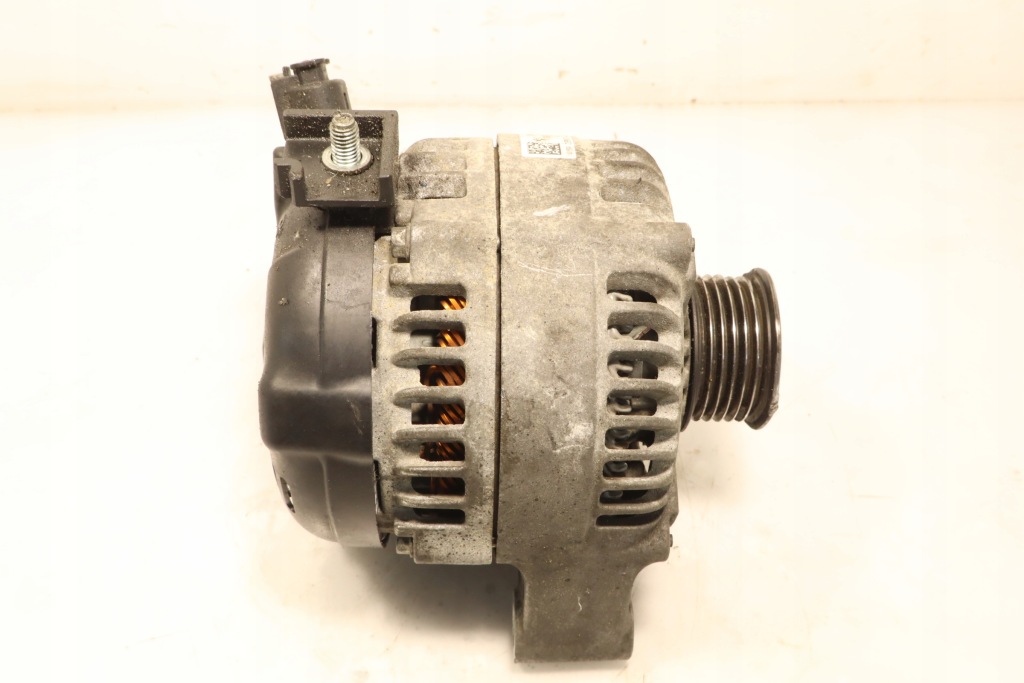 Генератор bmw 2 f45 218d 2.0d 104211-8181 в Україні