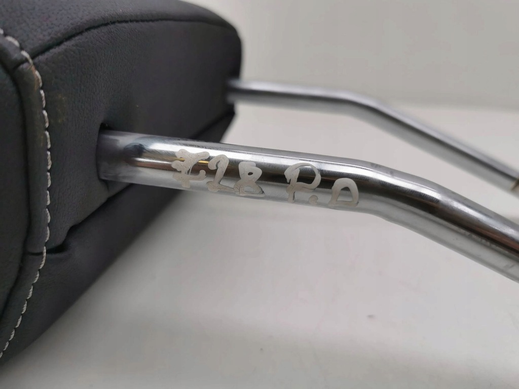 фото №6, Audi a1 2019 правая сторона подголовник сиденье передний