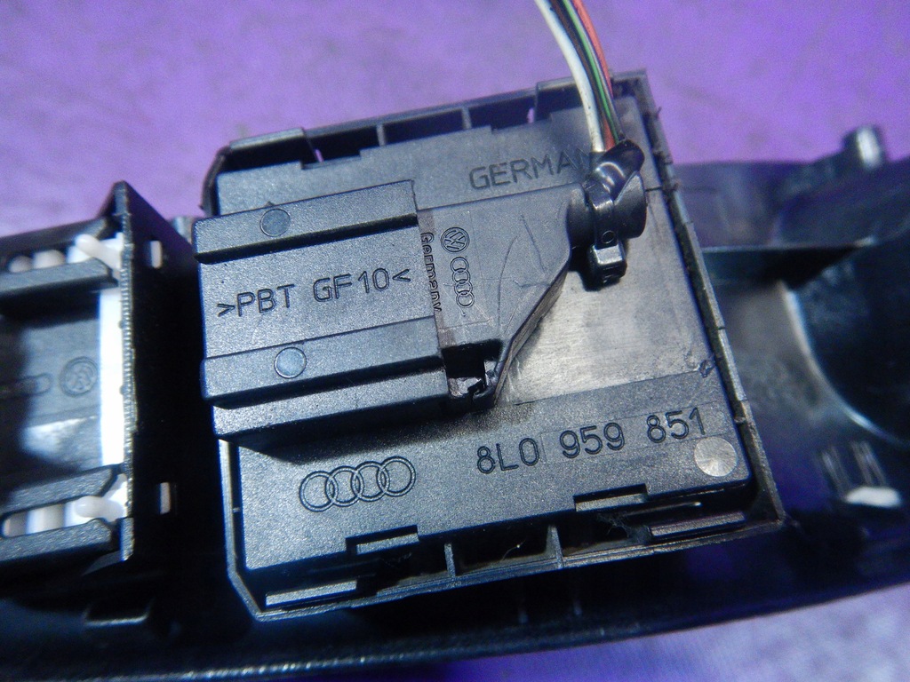 фото №5, Audi a3 8l 00-03 lift перемикач вікон 8l0959851