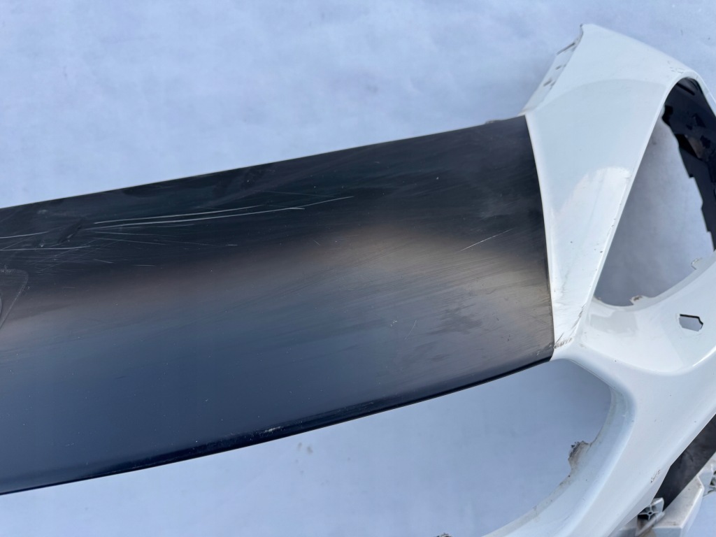 фото №16, Бампер перед fiat 124 spider abarth оригинал нет клеёный