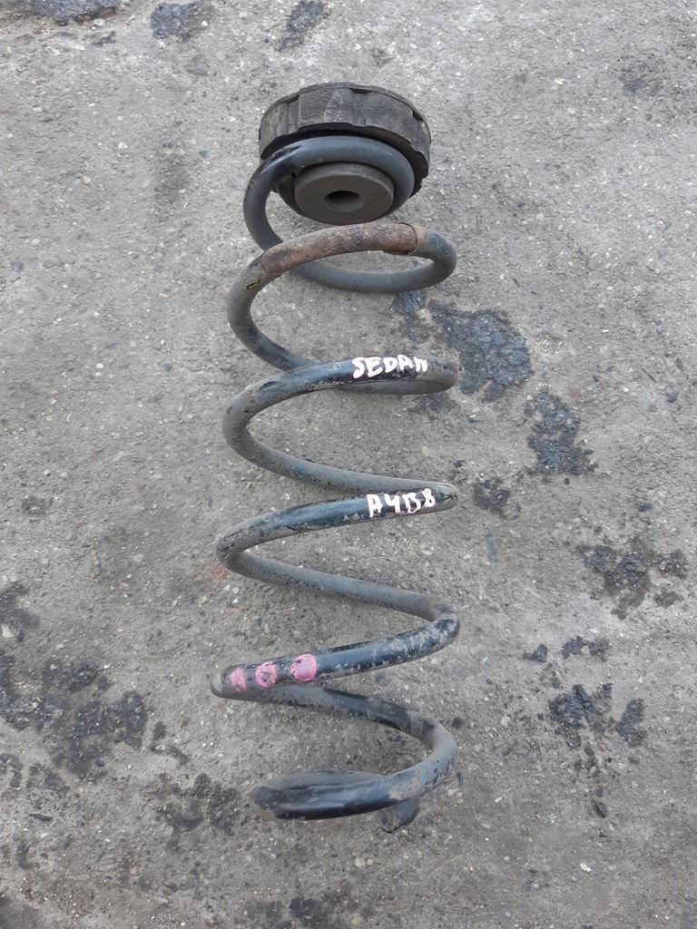 фото №7, Audi a4 b8 sedan пружина пружины задняя левая правая комплект