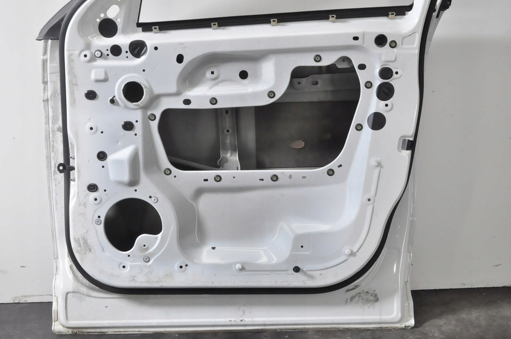 фото №10, Land rover range rover evoque l551 дверь правый перед fuji white