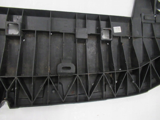 Peugeot 308 t9 накладка под бампер в Украине