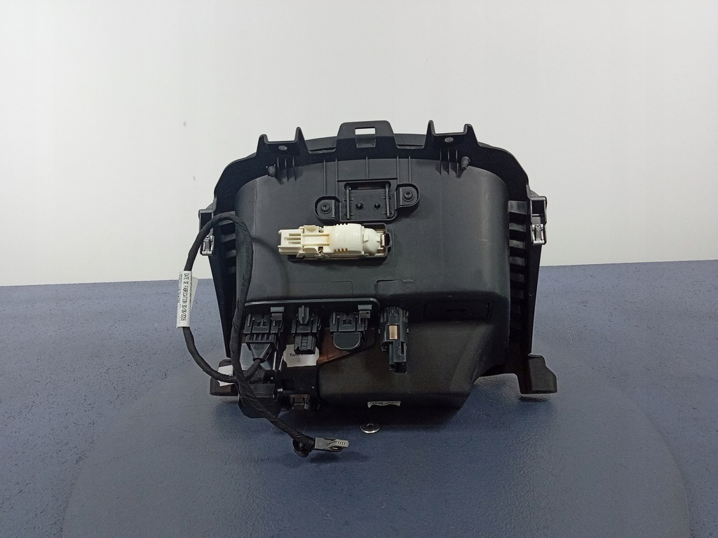 фото №4, C4 picasso ii бардачок панели центральный 1162835xzd