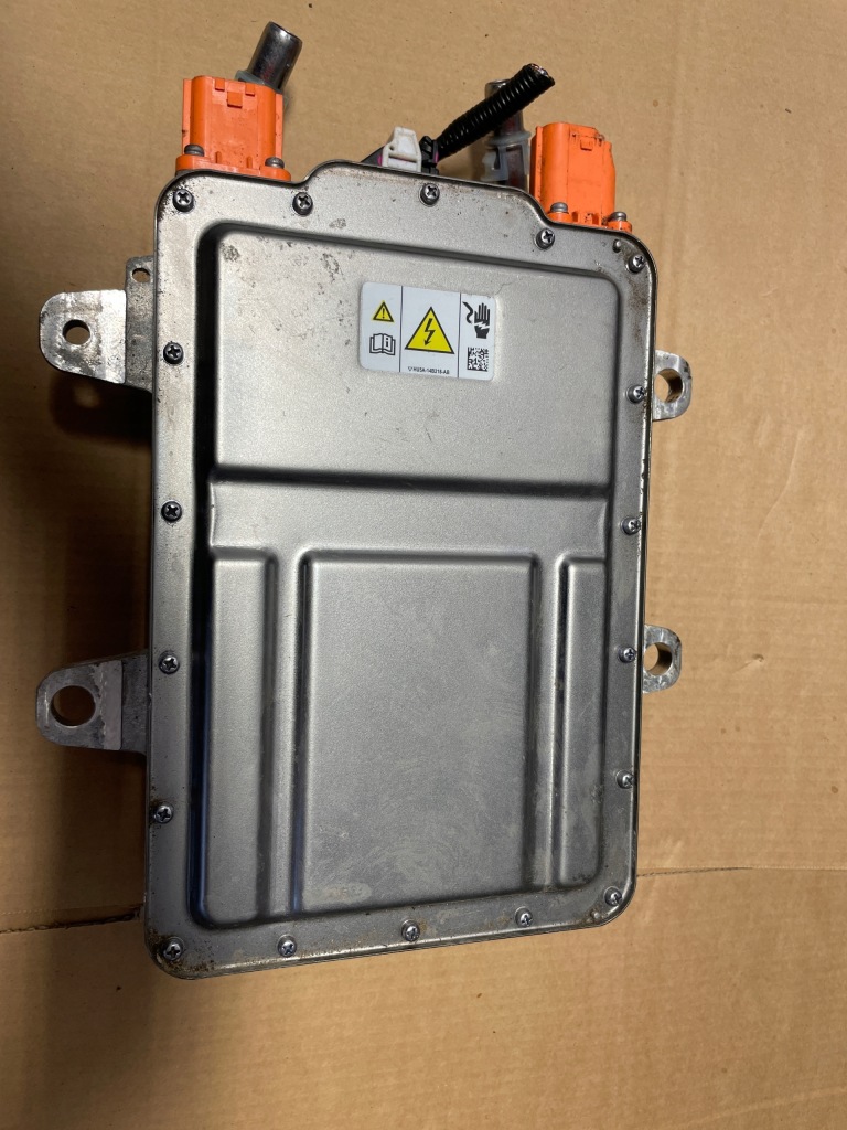 фото №1, Ford kuga mk3 модуль зарядки инвертор lx68-10c785-ag