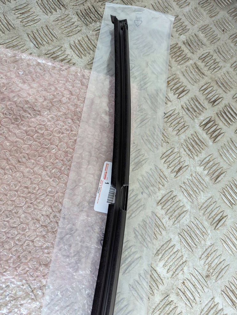 фото №8, Yaris cross 2020-2025 молдинг ущільнювач двері задня задня права nowa