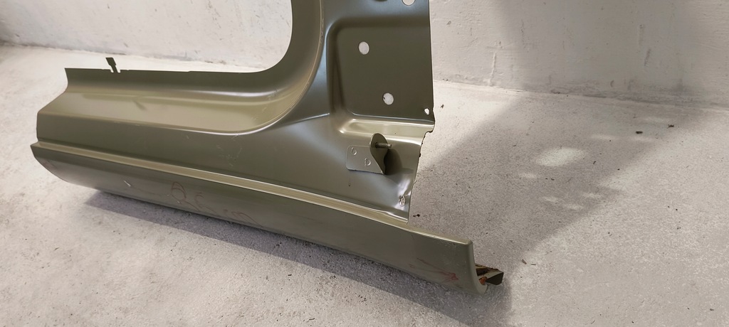 фото №5, Порог обшивка правый перед tesla model 3