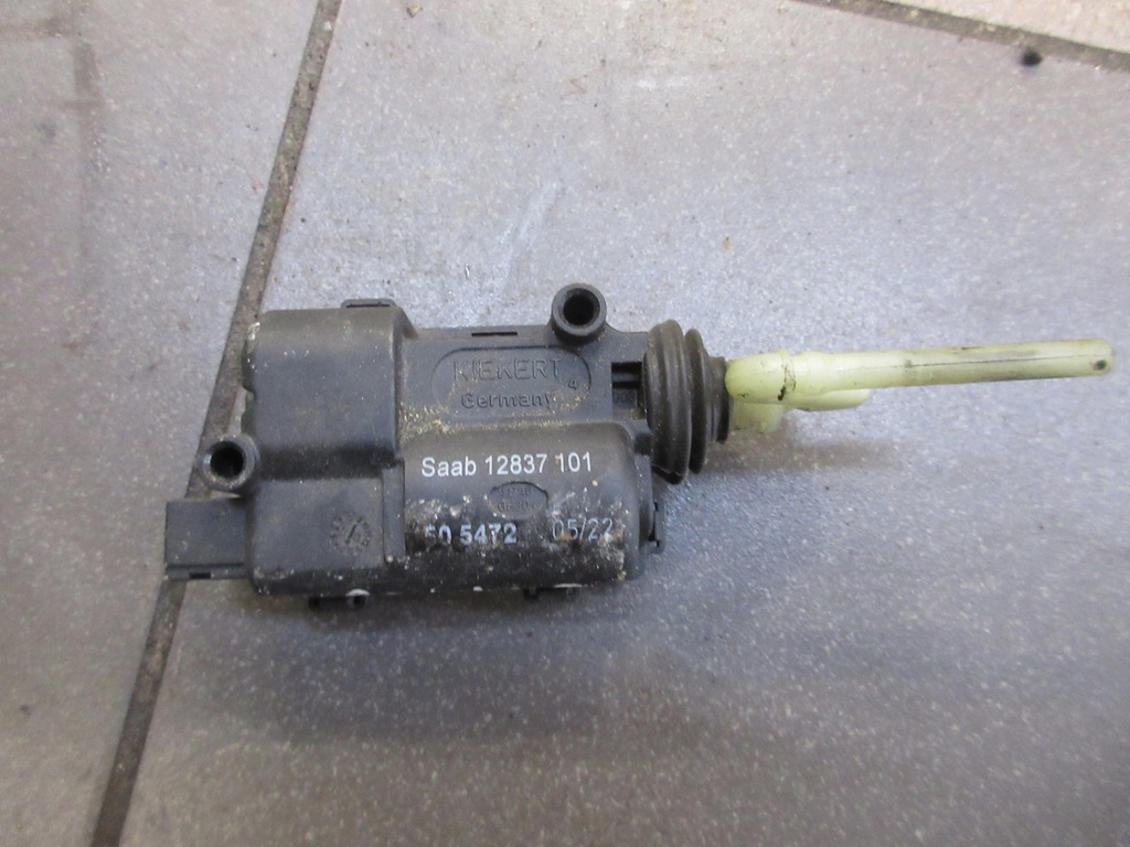 фото №1, Привід кришка заливної пального saab 93 9-3 ii