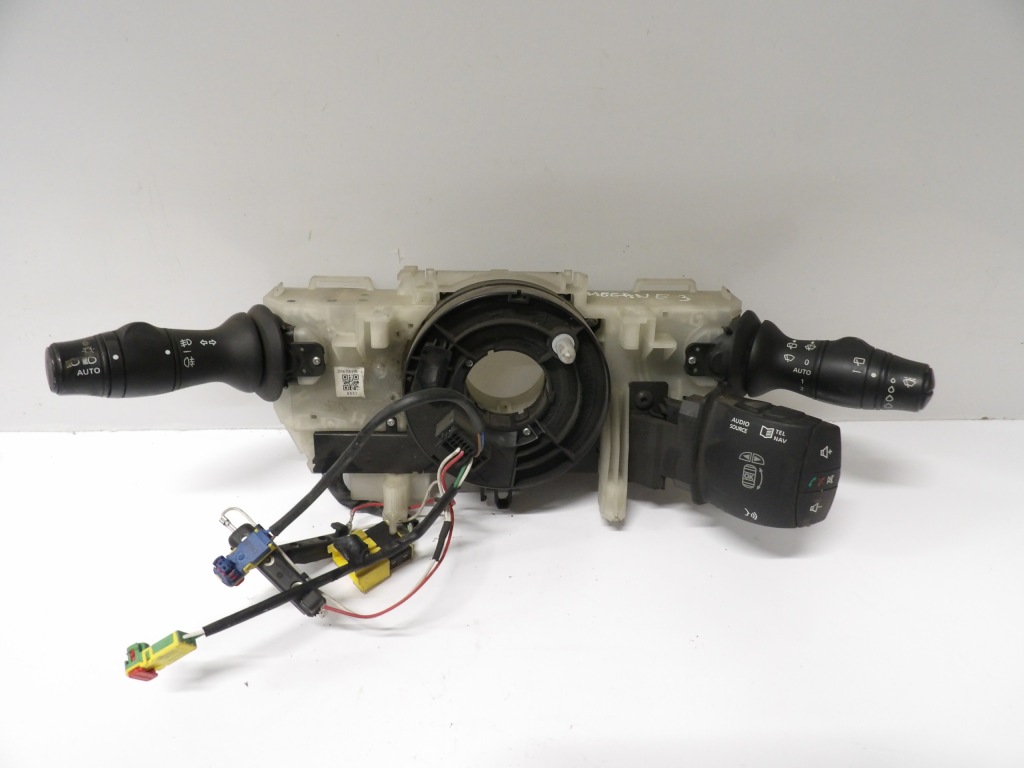 фото №2, Переключатель комбинированный света renault megane