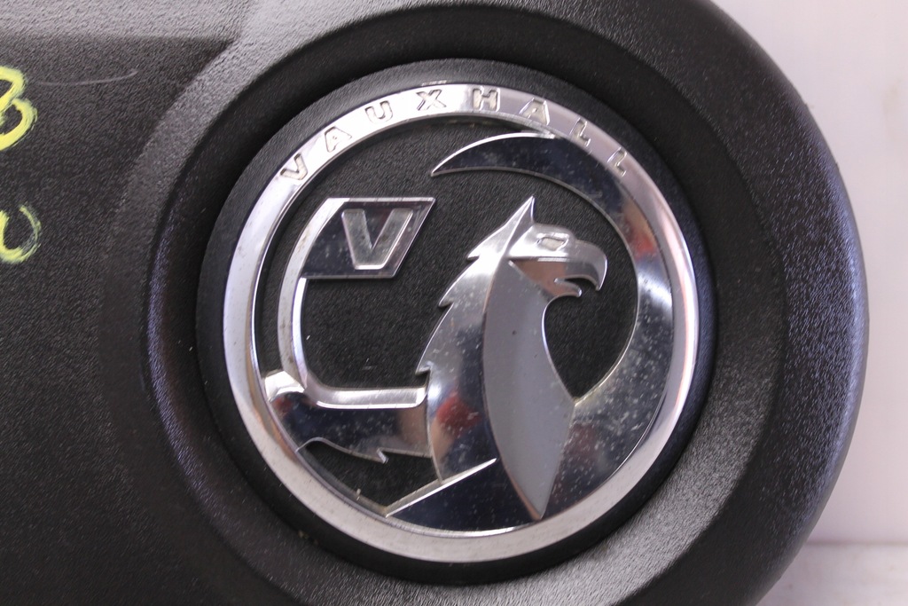 фото №3, Opel combo 10r- накладка дверь правый задняя эмблема