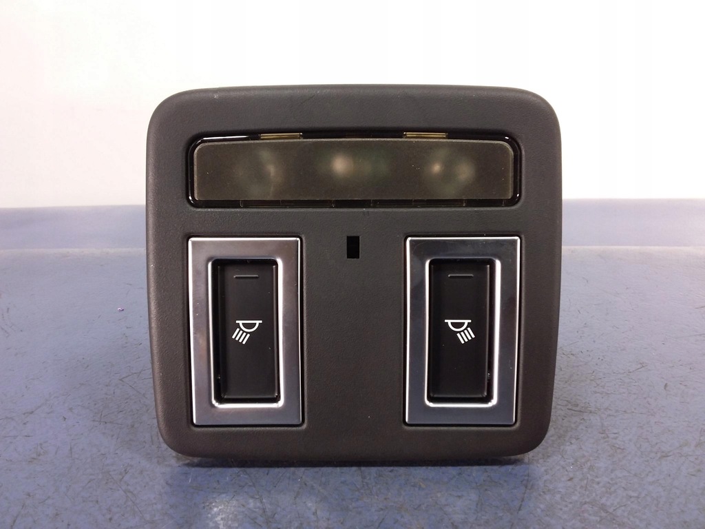 фото №1, Jaguar xf ii x260 лампа стельовий задня задня