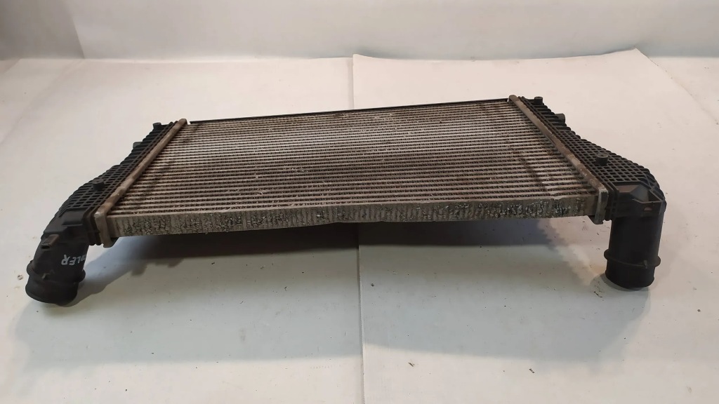 Радиатор интеркулер vw passat b6 skoda octavia golf v Цена