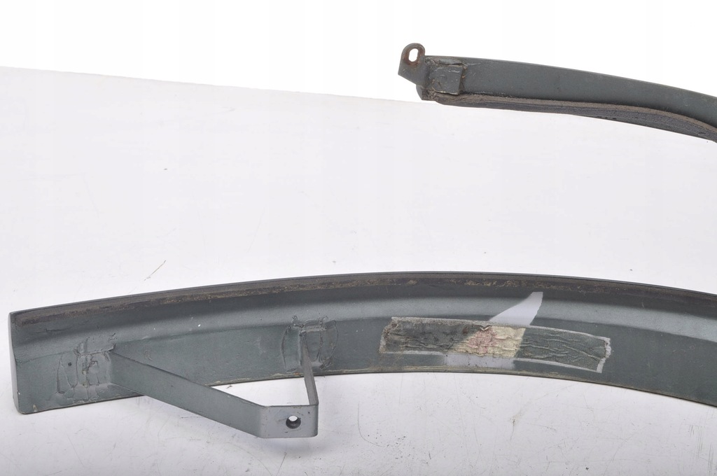 фото №7, Aston martin db7 уголок лампы бампера левый задняя