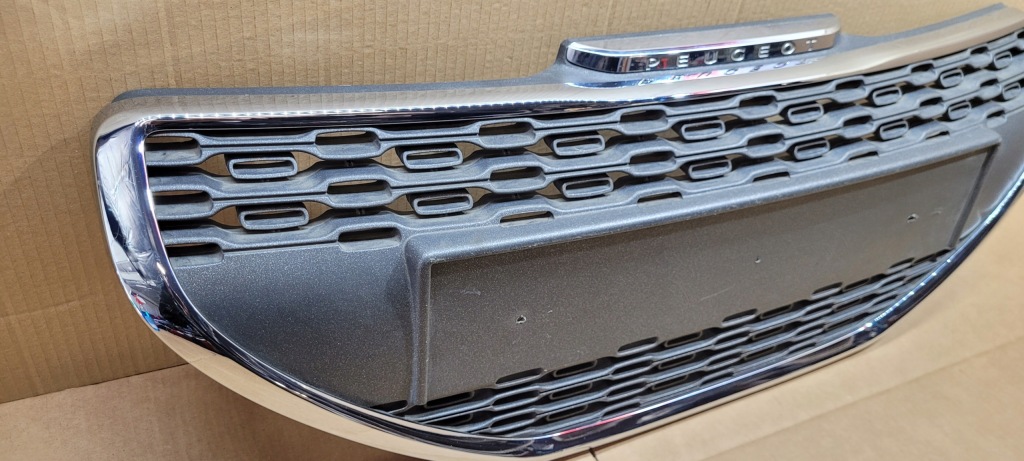 фото №5, Решётка радиатора бампера решётка радиатора peugeot 208 i хром 9672794377 9676232977 доставка