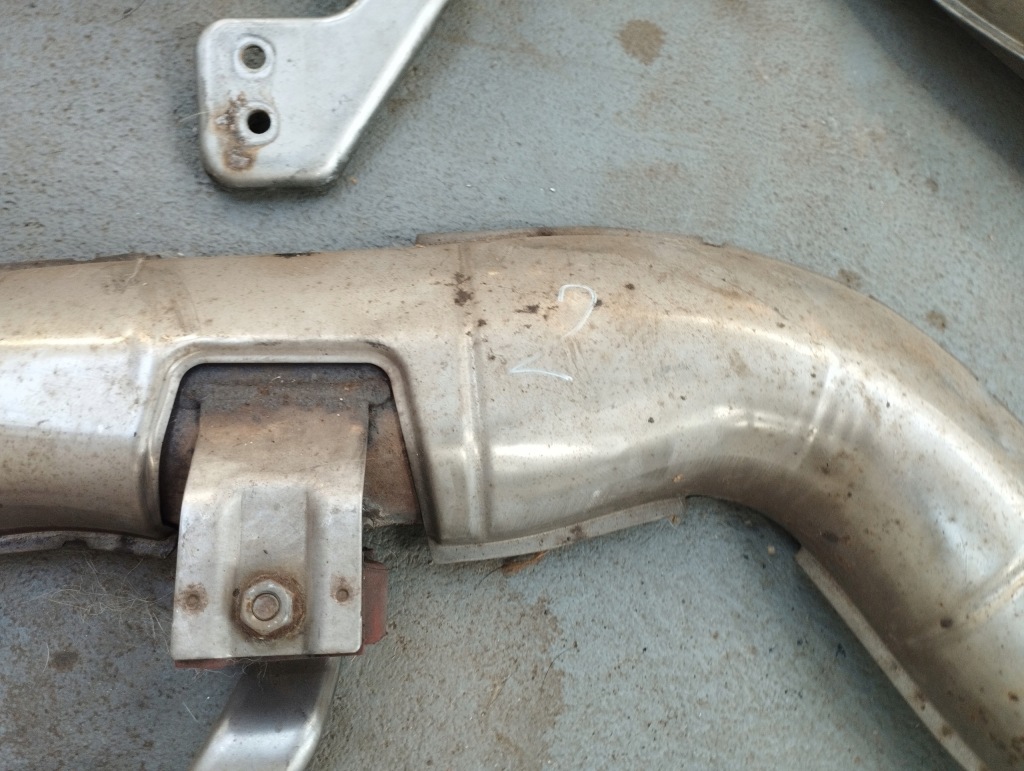 Bmw 5 e60 e61 труба выхлопная гаситель соединитель Недорого