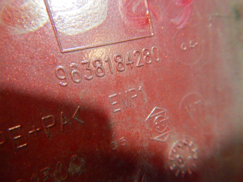 фото №5, Citroen c3 i hb 5d 02-10 крышка заливной топлива 9638184280 ekqd