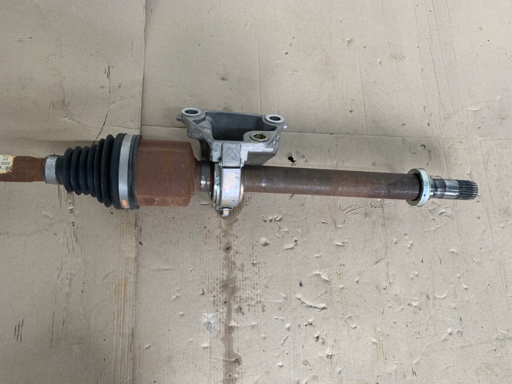 Townstar renault kangoo iv 4 1.3 tce приводной вал правая передняя длинная оригинал в Украине