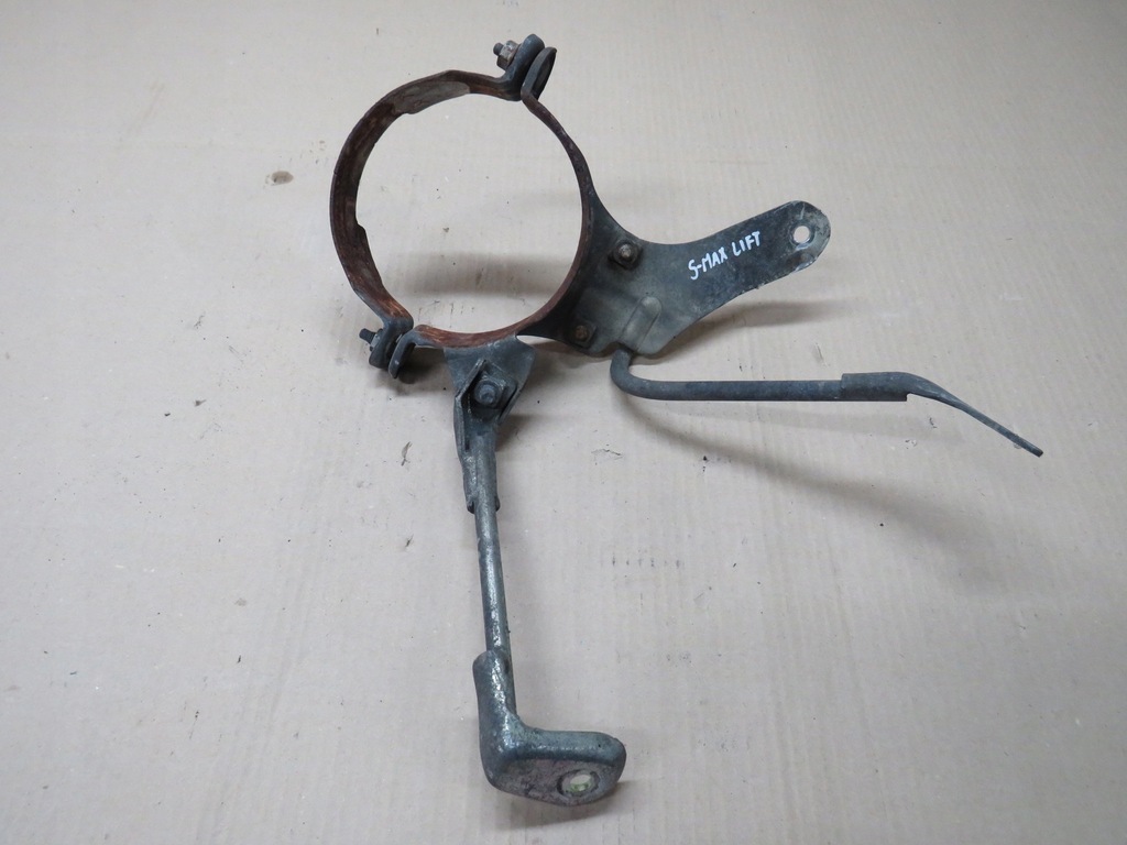 фото №1, Ford s-max mk1 lift кронштейн катализатора av615k291be