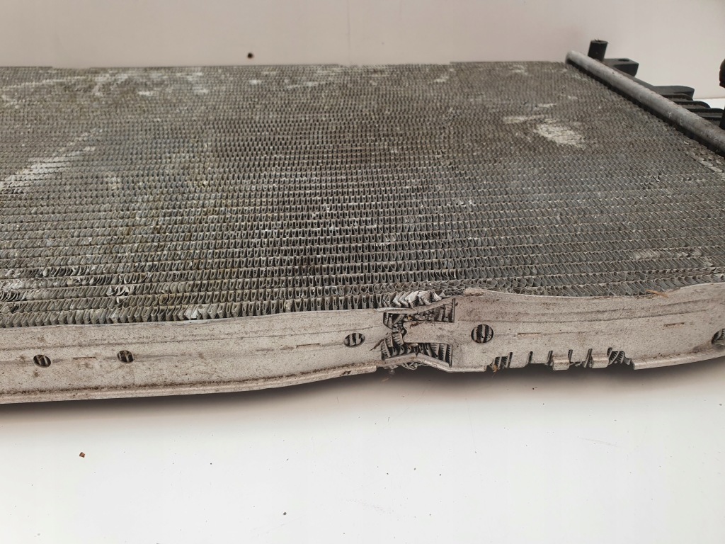 Купить Радиатор воды bmw f20 f21 f22 f23 f30 f31 8672102