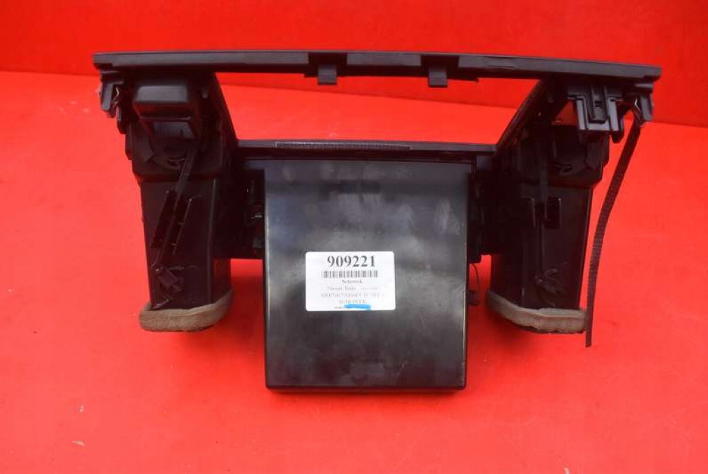 фото №5, Бардачок средний 68260em31a nissan tiida 1 i 04-08