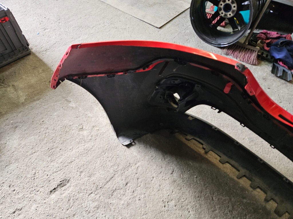 Бампер перед передний renault traffic iii в Украине