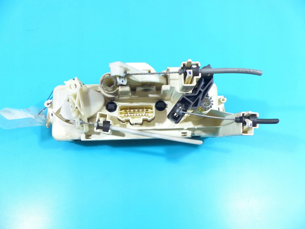 фото №5, Консоль панель обдув renault scenic ii 03-06