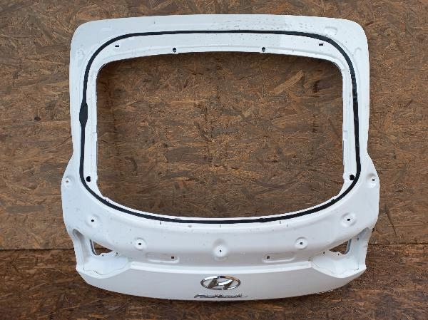 фото №1, Hyundai i30 i-30 fastback крышка багажника задняя задняя задняя
