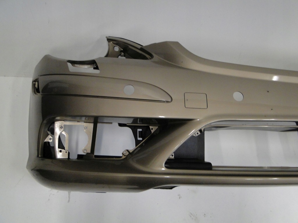 фото №4, Mercedes r klasa 251 w251 бампер передний amg sprysk pts