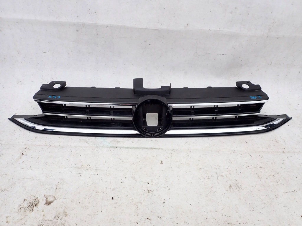 фото №1, Vw golf sportsvan lift 18- решётка радиатора решётка радиатора радиатора