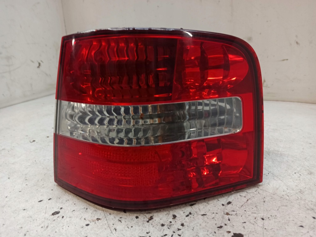 фото №1, Fiat stilo kombi лампа правий задня 28190202