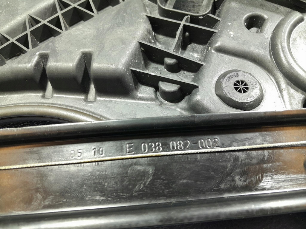 фото №9, Vw scirocco підйомник скло перед передній правий 1k8837402p