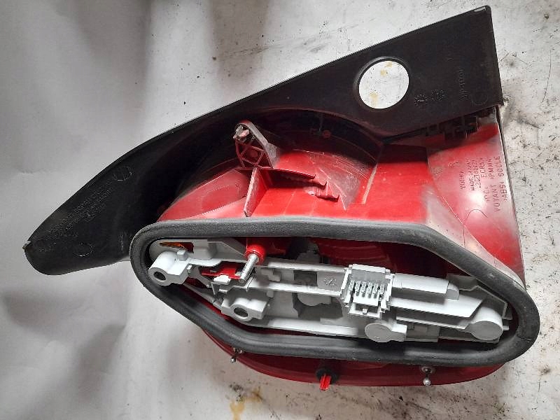 фото №3, Лампа права задня renault modus