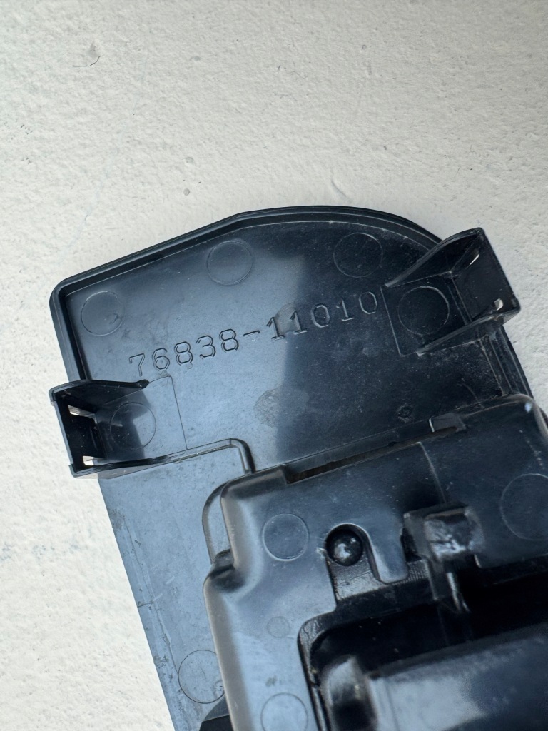 фото №9, Lexus lc500 lc 500 18r- лампа w бампер задняя задний