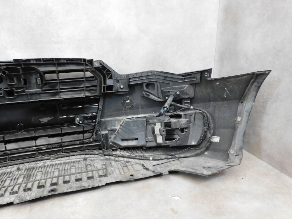 Audi a6 c7 4g lift бампер перед передний kompletny zwykłay чёрный в Украине