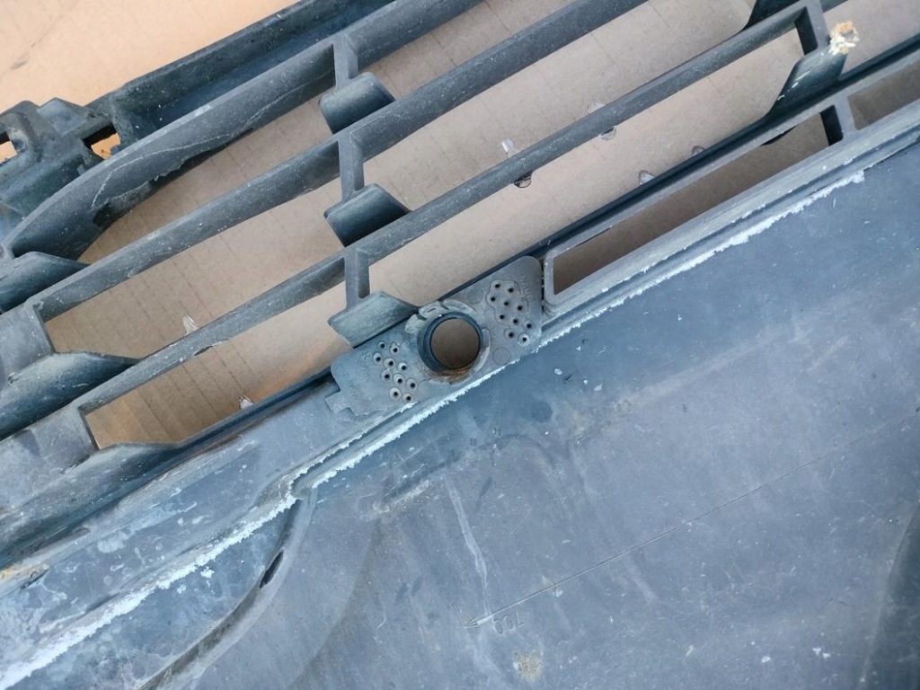 Бампер перед renault kadjar 2015+ pdc оригинал Киев