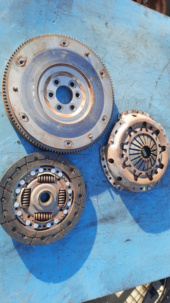 фото №1, Сцепление luk skoda fabia i 1.4b