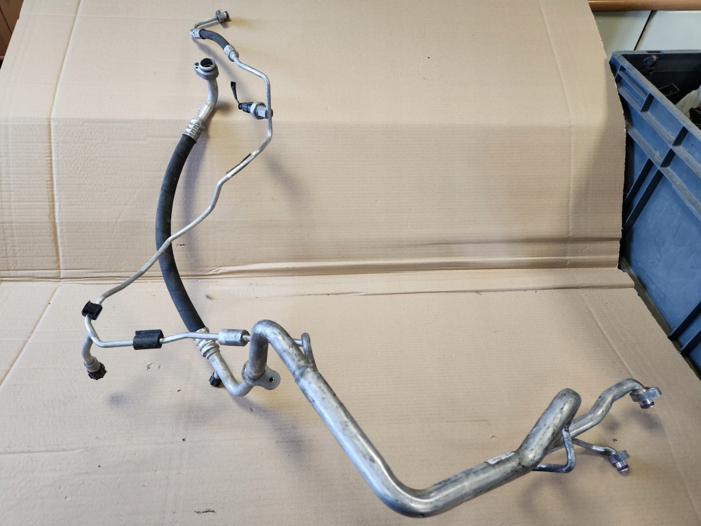 фото №1, Шланг кондиціонера mercedes w246 b-klasa oryg. 2468302615