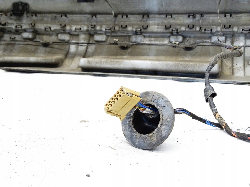 фото №12, Бампер задняя задний kompletny 4x pdc skoda octavia iii kombi scout la7w