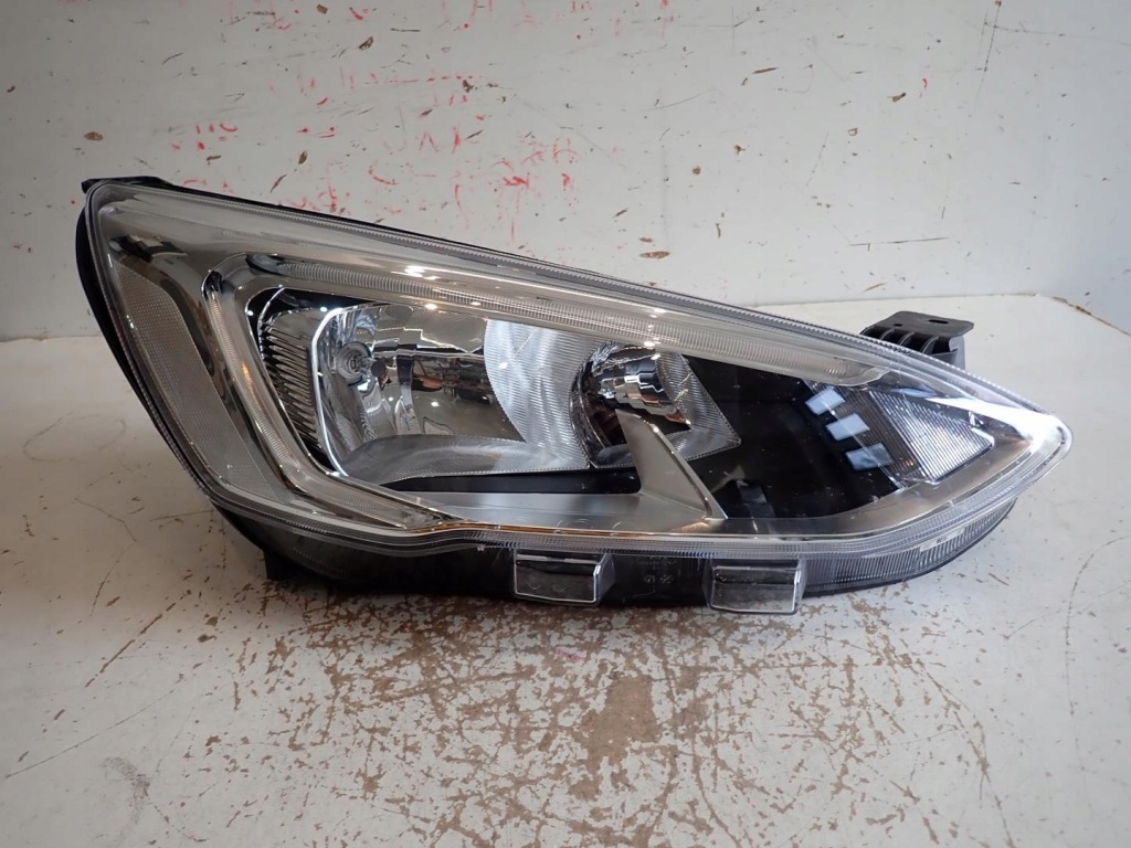 Купить Фара перед правый  ford focus mk4 17- led