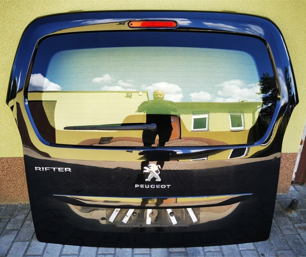 фото №1, Citroen berlingo iv peugeot rifter toyota proace 18- кришка багажника демонтаж