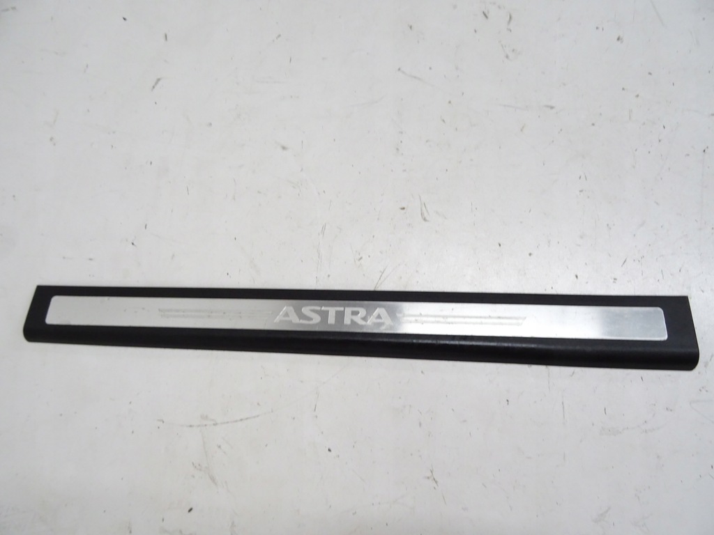 фото №1, Opel astra h cabrio накладка молдинг поріг права
