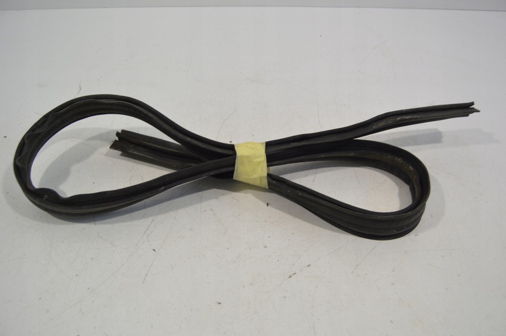 фото №4, Прокладка перегородка капот mercedes r129 sl