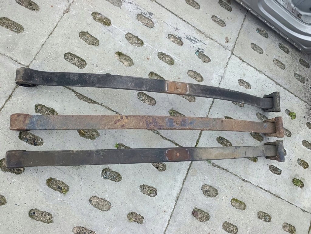 Купити Mb sprinter w906 vw crafter ресора щітка задні задній ресори